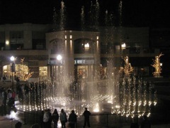 Gateway_Center_Fountain_10