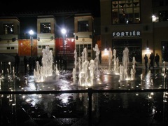 Gateway_Center_Fountain_2