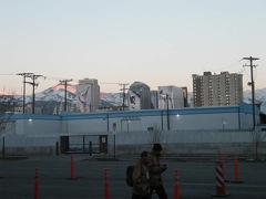 Skater_Snowboard_Downhill
